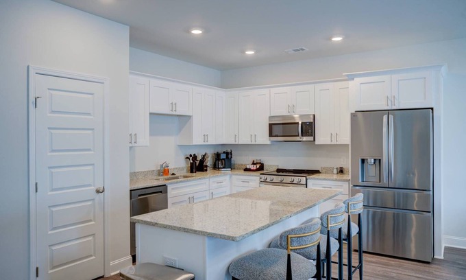 Pooler House | A Modern Oasis Near Savannah