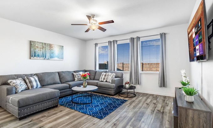 Anna House | A New Home for Monthly Stays