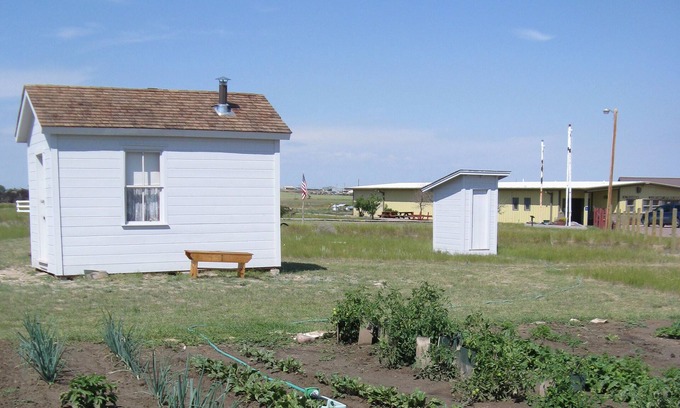 Santa Rita House | A Night in a Homestead