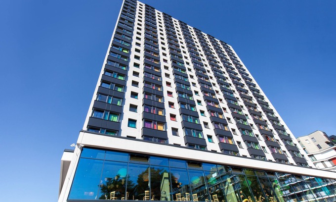 Strasnice Hotel | a&o Prague Rhea