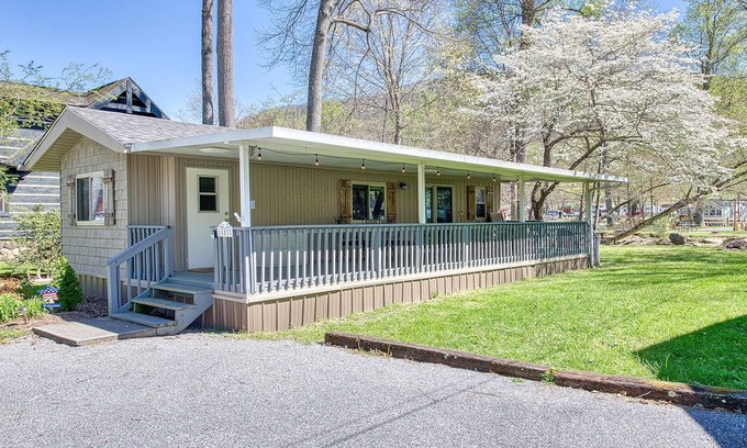 Maggie Valley Cottage | A Perfect Mountain Getaway