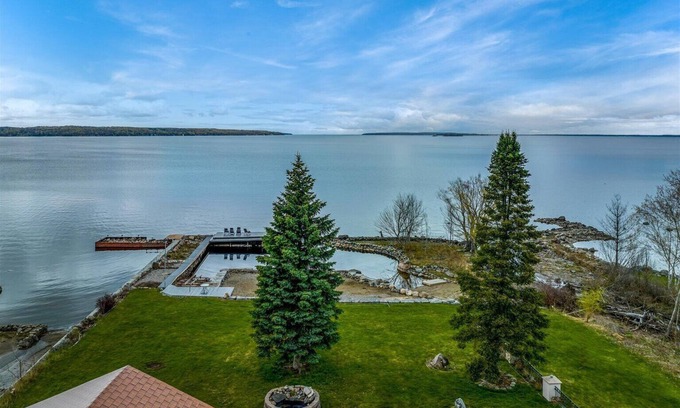 Port McNicoll Cottage | a piece of heaven