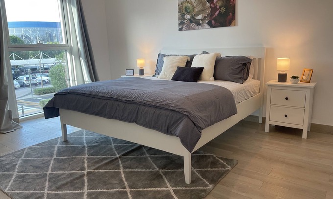 Abu Dhabi Apartment | A Place To Stay n1BR apartment nWater’s edge/Yas island