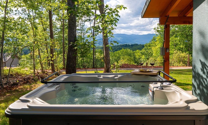 Old Fort House | A Place You Won't Forget- Come to the Ridgeline