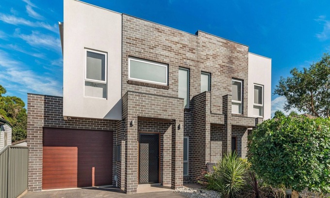 Guildford House | A pleasant & sweet 5 bedrooms house