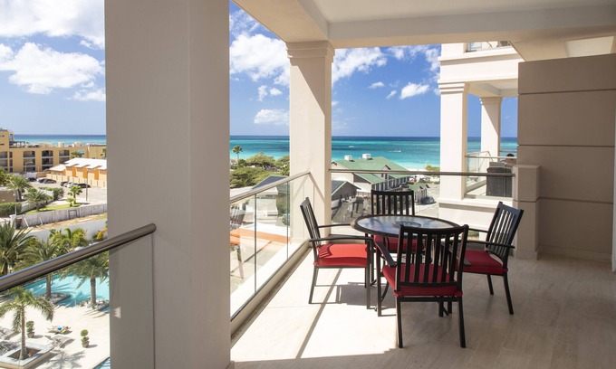 Oranjestad-West Condo | A prestige property on Eagle Beach