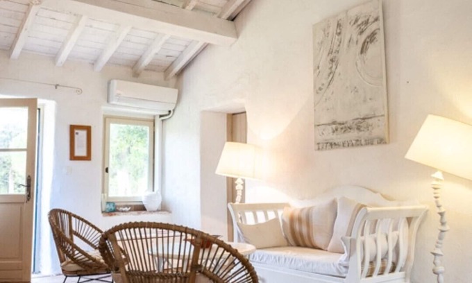 Pech-Luna Cottage | A pretty cottage in the middle of a park in the south-west countryside