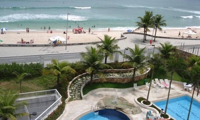 Recreio dos Bandeirantes Apartment | A prime view ocean front apart-hotel flat resort