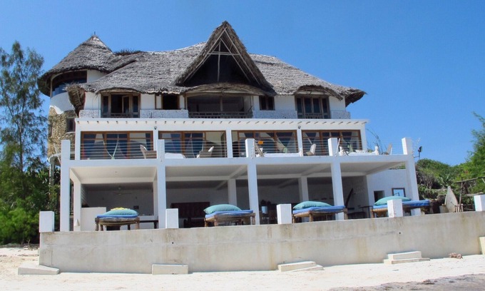 Malindi Marine National Park House | A Private Paradise on the Ocean!