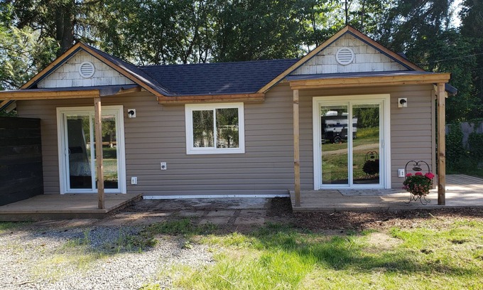 North Cowichan Cottage | A private self contained cottage on a 2 acre farm.n