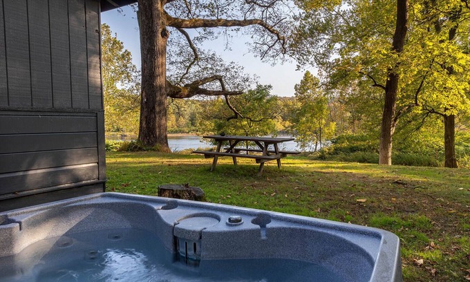 Matamoras Cottage | A Quaint Escape!