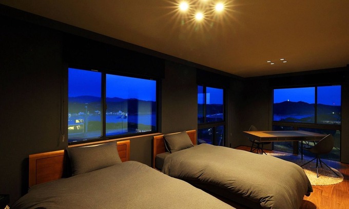 Fukura House | A rental villa overlooking the sea sky and mounta/Minamiawaji City Hyōgo