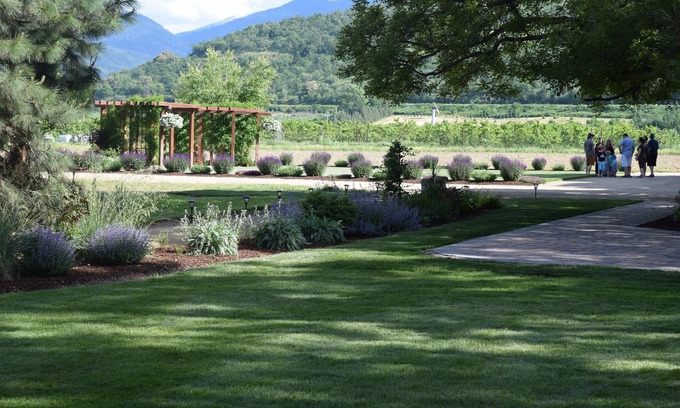 Medford House | A Retreat From The City - The Little Farmhouse