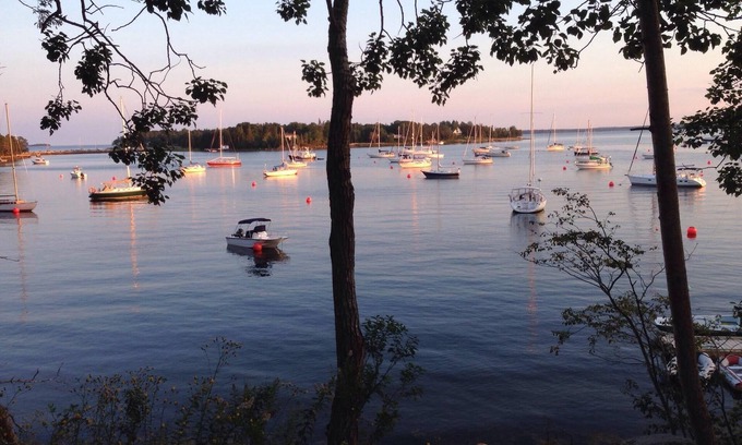 Chester Apartment | A Sailor's Paradise - Stevens Cove Guest Quarters