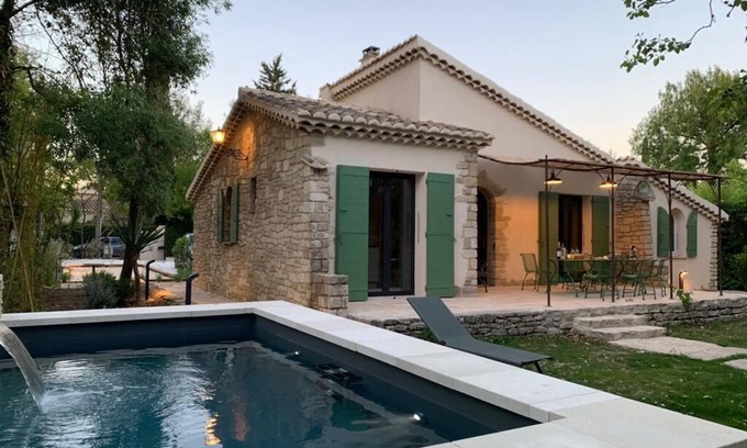 L'Isle-sur-la-Sorgue House | A secret place closed to the Venice of Provence