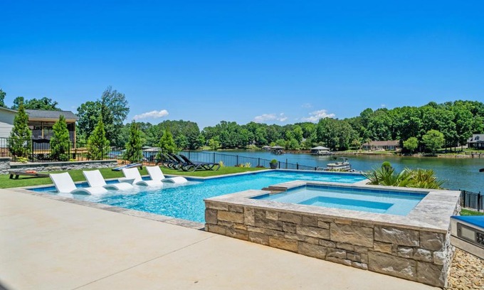 Mooresville House | A Shore Thing
