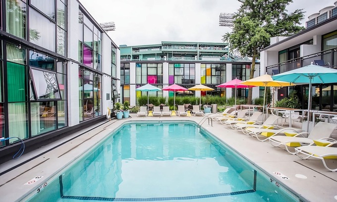 West Fens Hotel | A short drive from Old State House! 2 Family-friendly Units w/Balcony! Parking!