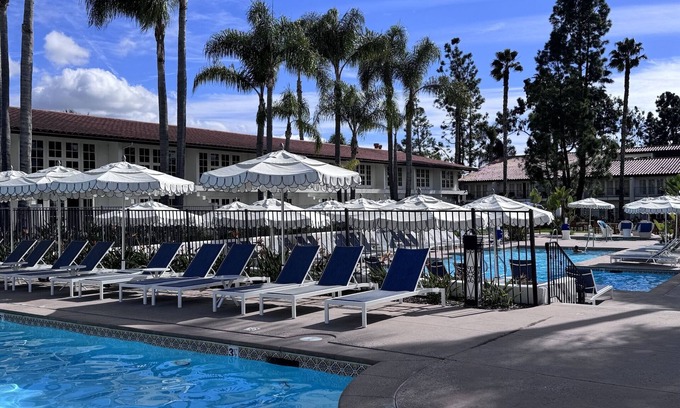 Aviara Apartment | A Slice of Paradise inside the Omni La Costa resort, Carlsbad! Villa 6534
