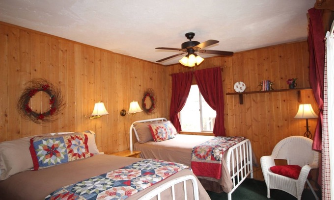 Twin Peaks Hotel | A spacious mountain lodge rich in history that’s perfect for all ages to experience a unique mountain vacation in a beautiful forest setting