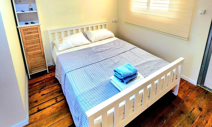 Rishon LeTsiyon Apartment | A special one room suite