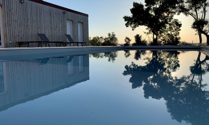 Faudoas House | A SPIRIT OF FAMILY * (4 ears)