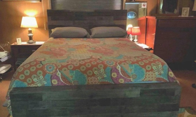 Monitor House | A studio apartment that is close to everything-airb rating 4.8 see reviews