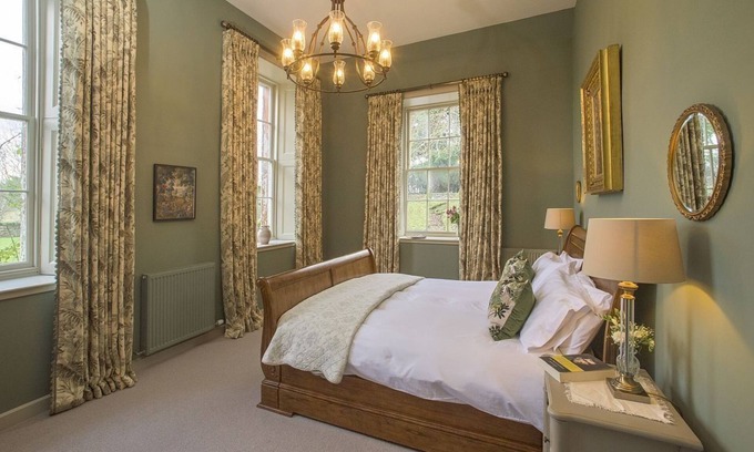 Lauder Apartment | A stunning castle bolthole for two people