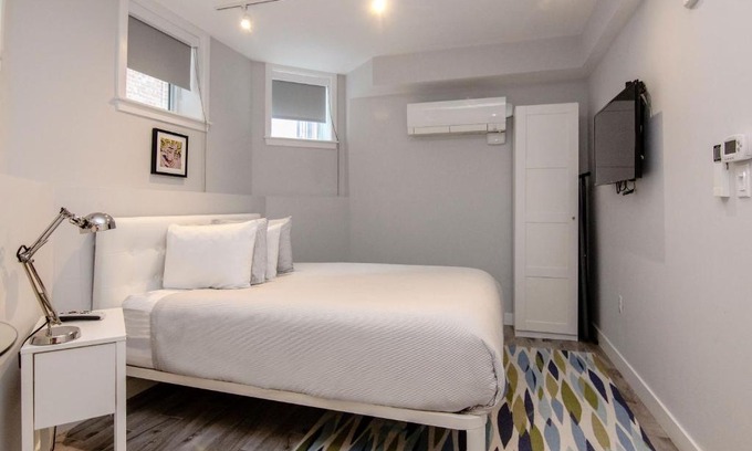 Griggs Park Apartment | A Stylish Stay w/a Queen Bed, Heated Floors. #3