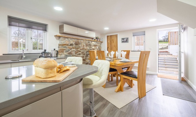 Truro House | A thoughtfully converted three-bedroom barn conversion, near wonderful beaches.