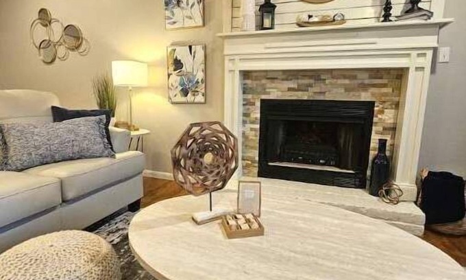 Wake Village House | A Time to Unwind: Cozy Beautiful Elec Fireplace with King Bed