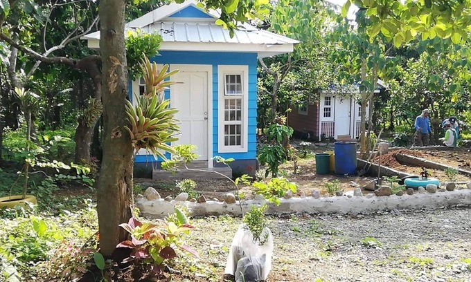 Alfonso Bed & Breakfast | A Tiny Homes Enclave
