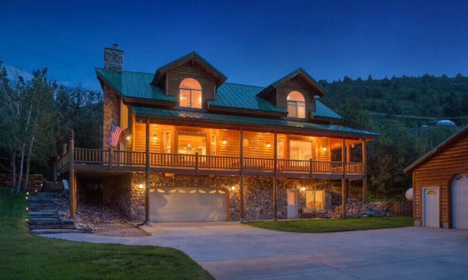 Samak House | A Uinta’s Hot Spot For Your Family
