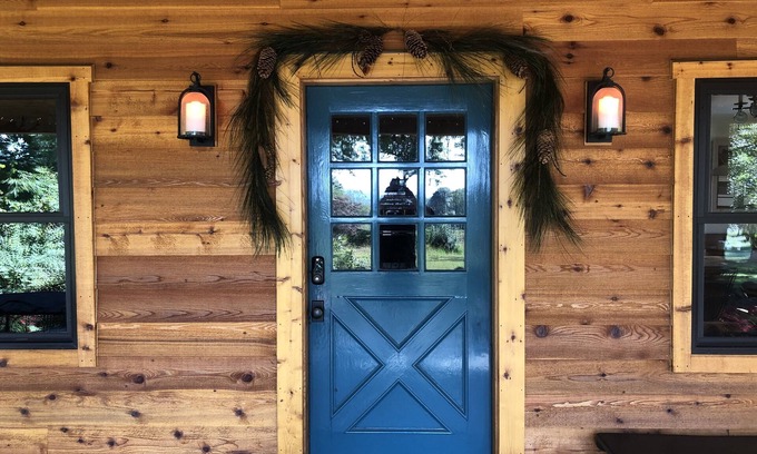 Blue Ridge House | A unique mountaintop getaway overlooking Willow Croft Winery.