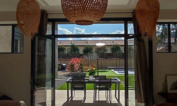 Ampuis Apartment | a upscale apartment in the Center Village of Ampuis !