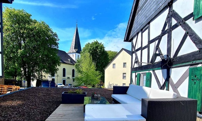 Schladern House | A vacation apartment right in the city center and only 5 minutes from the train station