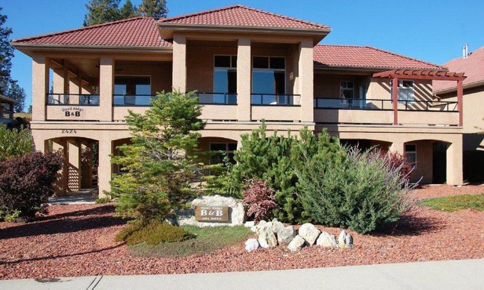 Quail Ridge Bed & Breakfast | A Vacation Paradise at Quail Ridge B&B