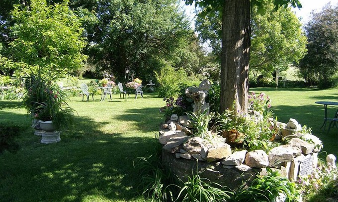 Granton Bed & Breakfast | A Valley View Bed & Breakfast