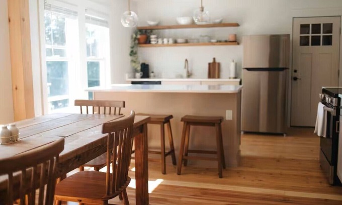 Monson Apartment | A Very 'Pleasant' Oasis Steps to Lake Hebron + Town