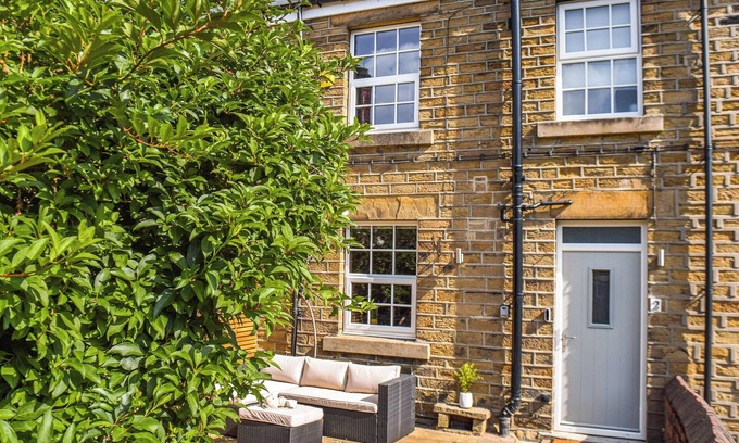 Grange Moor Cottage | A wonderful stone built cottage located on a quiet row in Clayton West.
