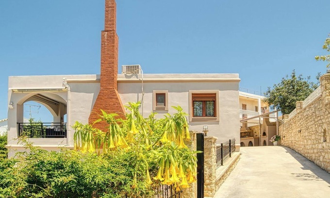 Roussospiti Villa | A wonderful villa in a traditional village