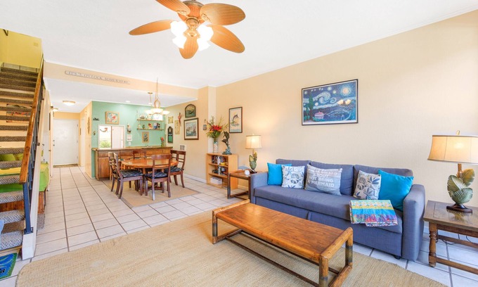 Avalon Condo | A04 - Beautiful Townhouse Style Bahia Vista Condo, POOL, BBQ, 2.5baths