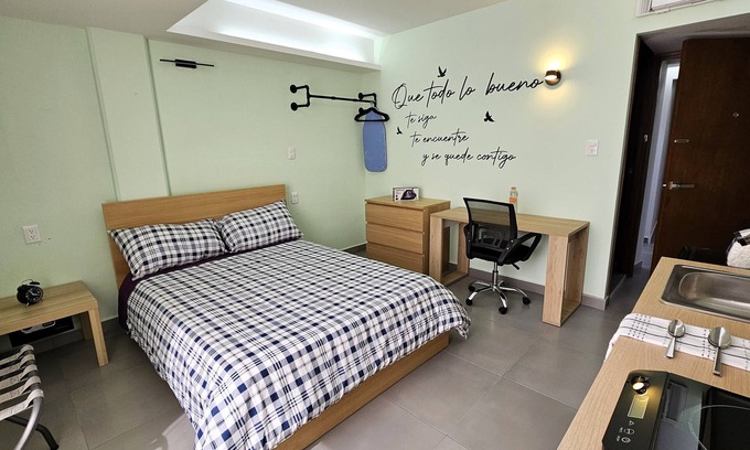 Cuautitlan Izcalli Apartment | A10 Full Suite Mini Dept at Plaza Acequia A10