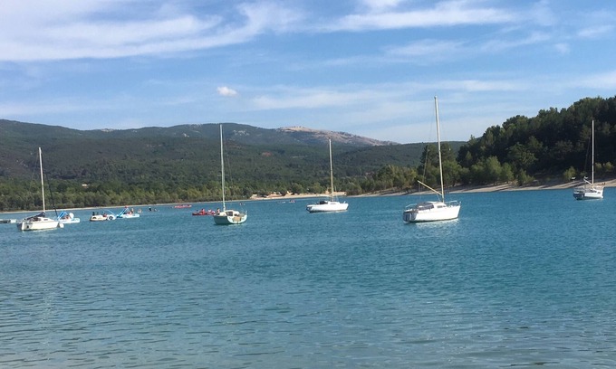 Les Salles-sur-Verdon Apartment | A10 Minutes à Pied du lac Ste Croix, Appartement 4/5 Pers