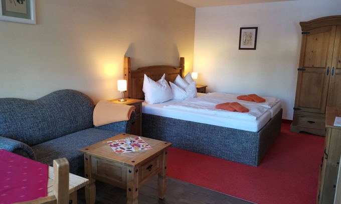 Groskoschen Apartment | A2 - Ferienhof Radler Lust
