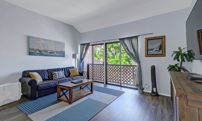 Avalon Condo | A20: Remodeled 2 BD Condo with POOL