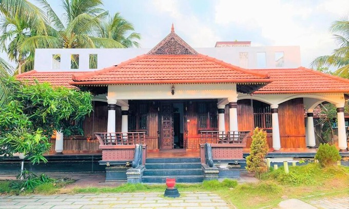 Kumbalam Villa | Aadis Heritage Villa