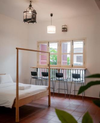 Historic George Town House | Aayu Church St - 7 mins to Esplanade, George Town