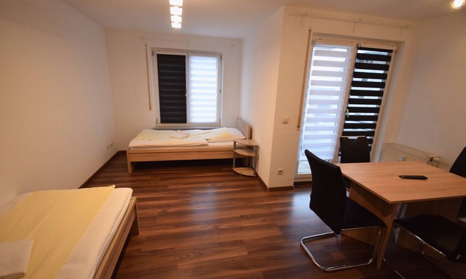 Plochingen Apartment | AB Apartment 72 - In Plochingen