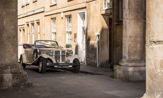 Bath City Centre House | Abbey Mews Bath Georgian Townhouse