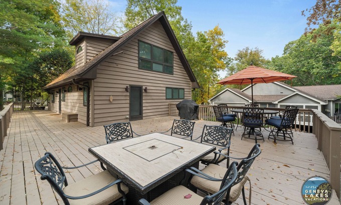 Fontana House | Abbey Springs Home|North Shore Hideaway|Fireplace|Large Deck|Pools|Beach|Clubhouse|Ping Pong Table